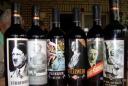 Vinos con fotos de Adolfo Hitler