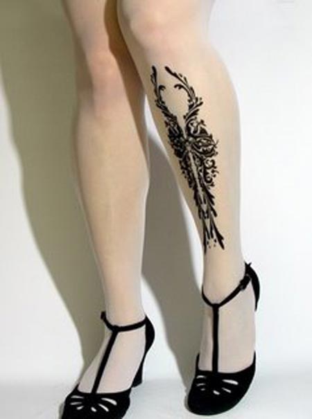 medias femeninas con estampados tribales