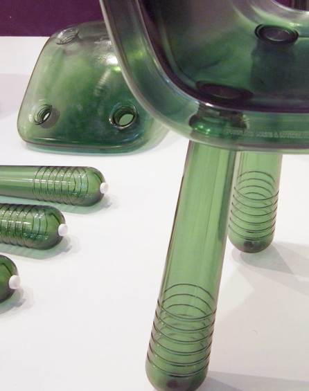 perspectiva del diseño industrial de sillas conceptuales
